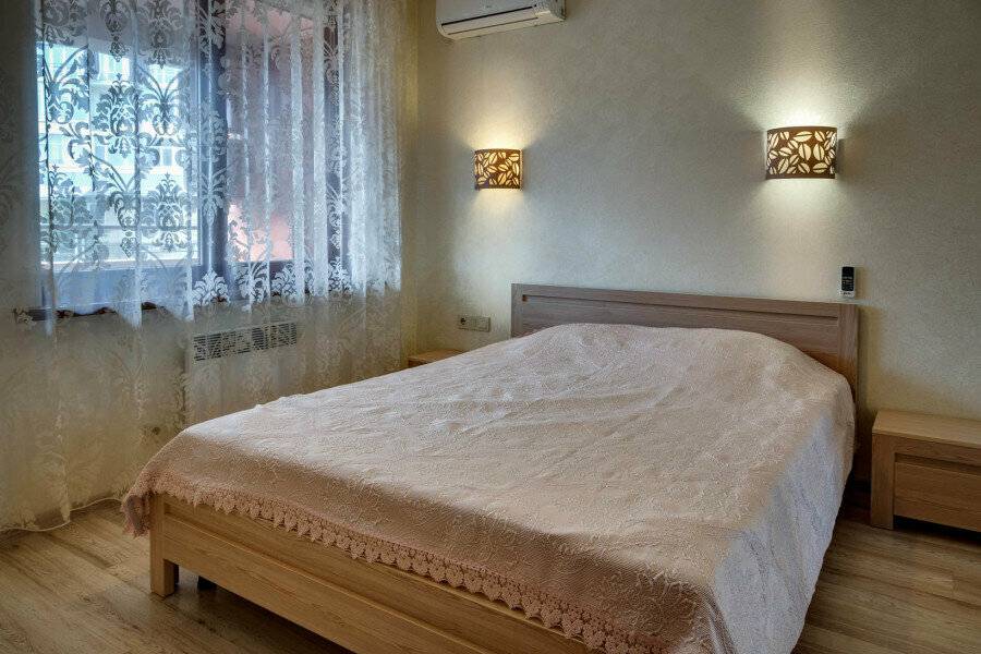 Фотографии номера Апартаменты с видом на море в Гостинице Фамилия Делюкс Гурзуф
