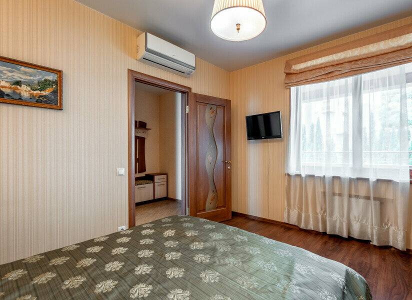 Фотографии номера Семейный номер 162 в Гостинице Фамилия Делюкс Гурзуф