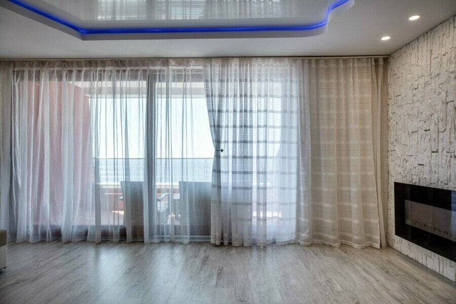 Фотографии номера Апартаменты с 1 спальней в Гостинице Фамилия Делюкс Гурзуф